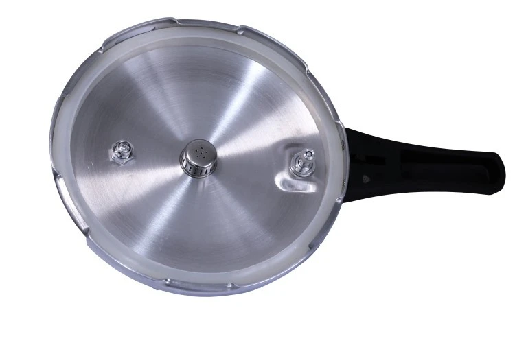 old mirro matic pressure cooker (3)